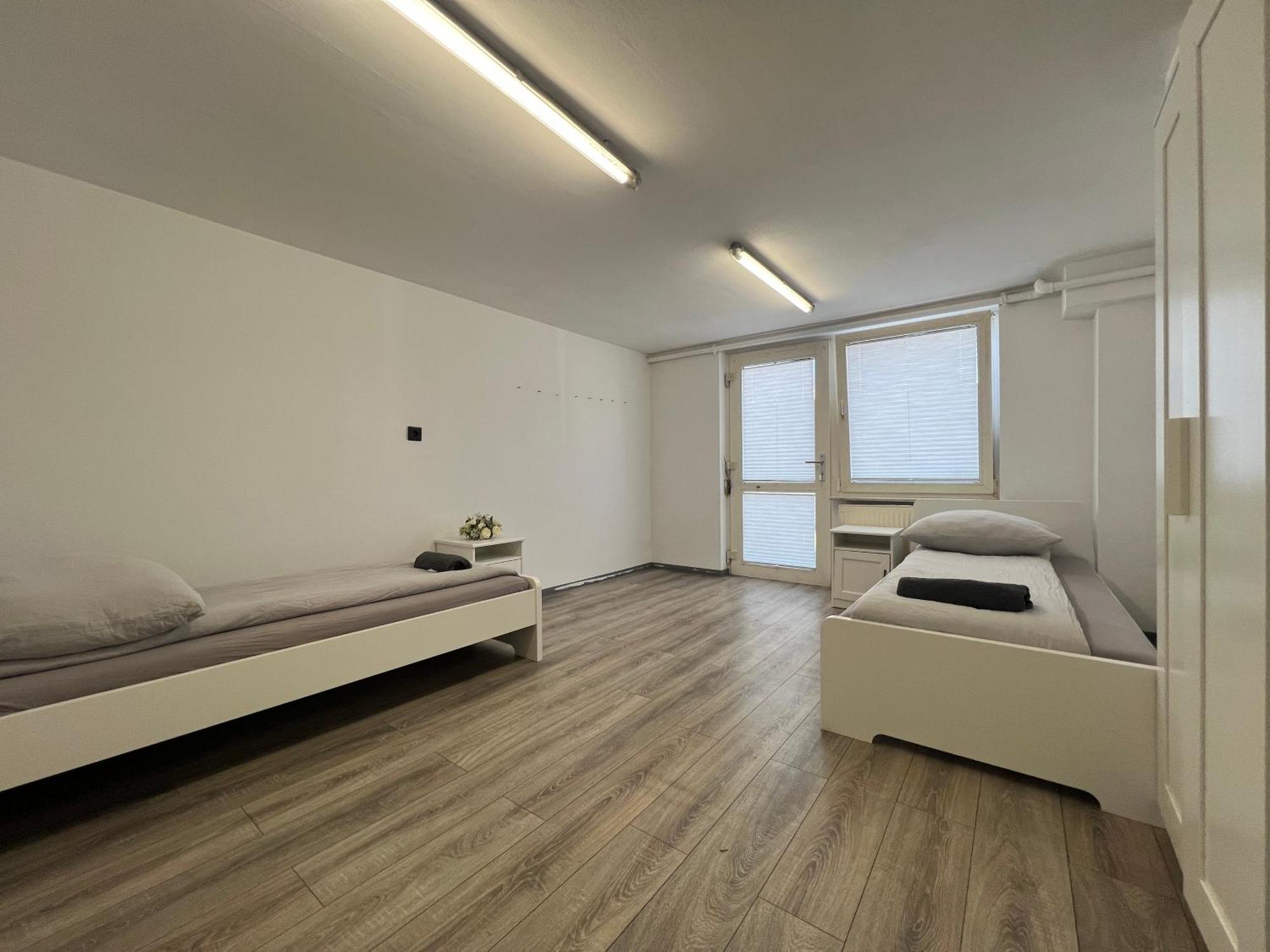 Готель Mieterlux Frankfurt Heusenstamm 46 Екстер'єр фото